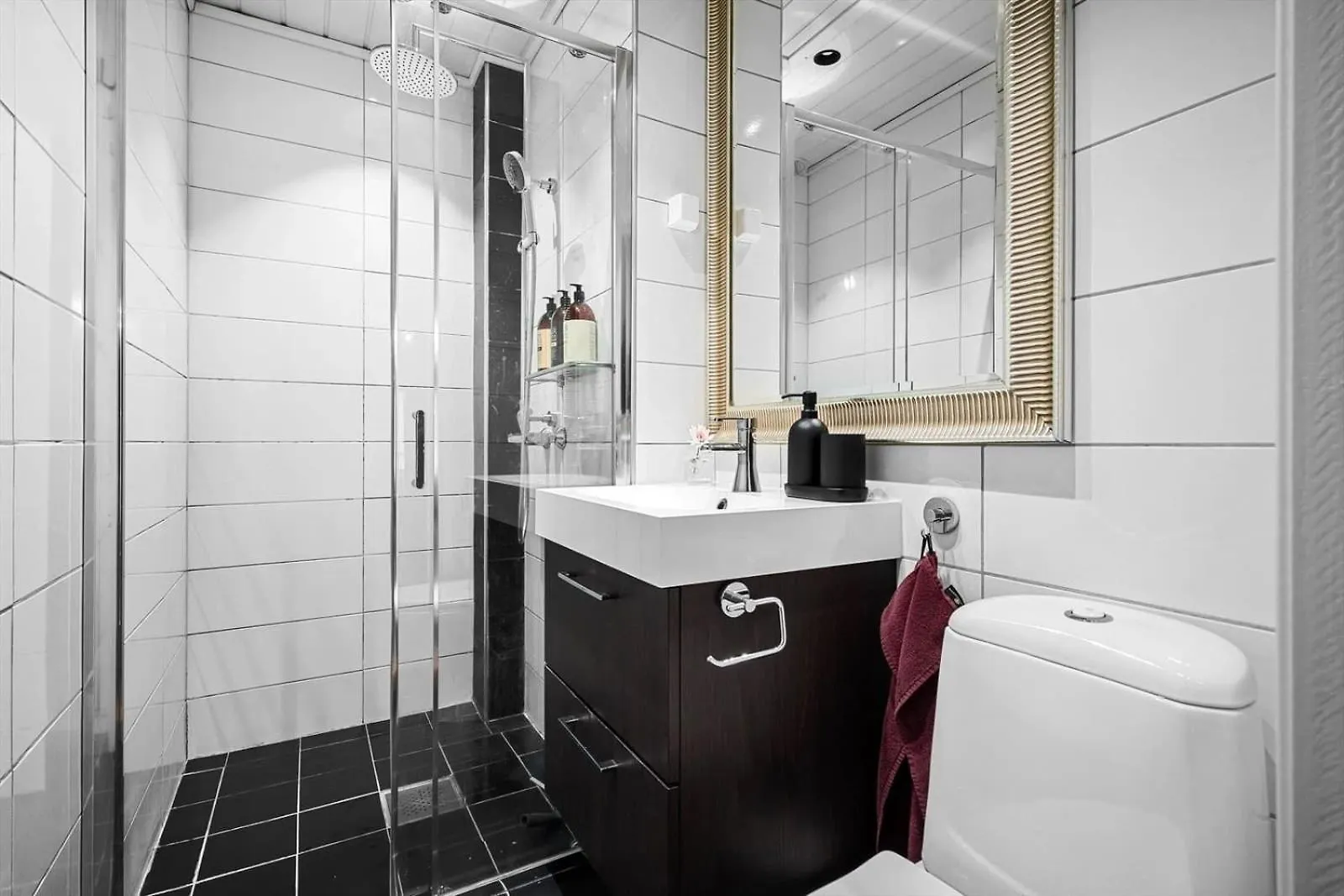 Dinbnb Apartments L 250M From Citycenter L Fireplace L Sleeps 6 L 24I7 Check In Bergen