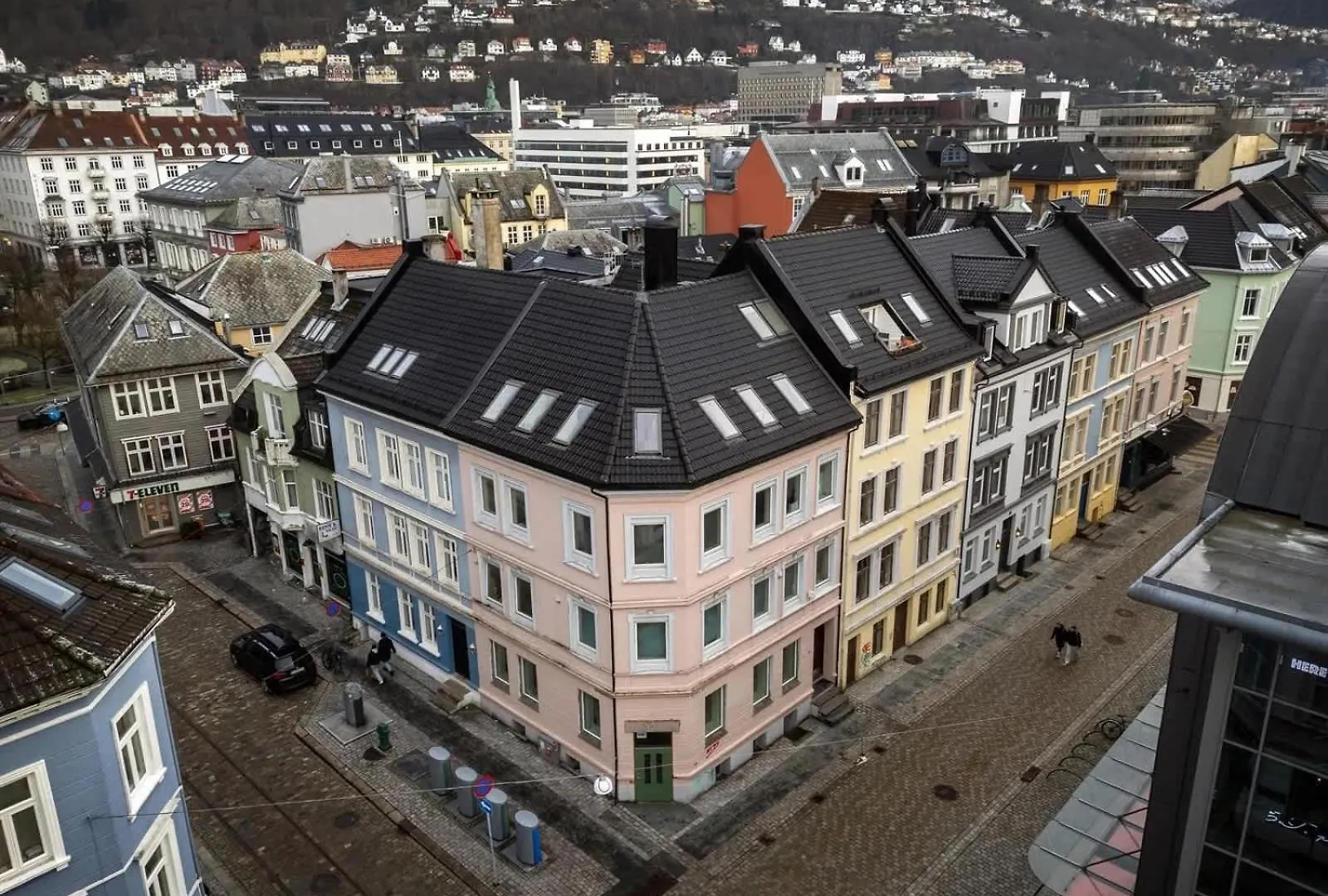 Dinbnb Apartments L 250M From Citycenter L Fireplace L Sleeps 6 L 24I7 Check In Bergen