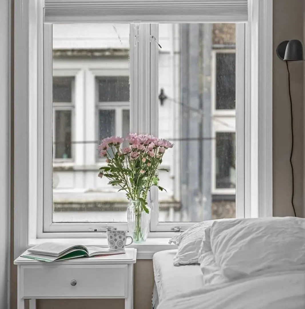 Dinbnb Apartments L 250M From Citycenter L Fireplace L Sleeps 6 L 24I7 Check In Bergen 0*,  Norwegen