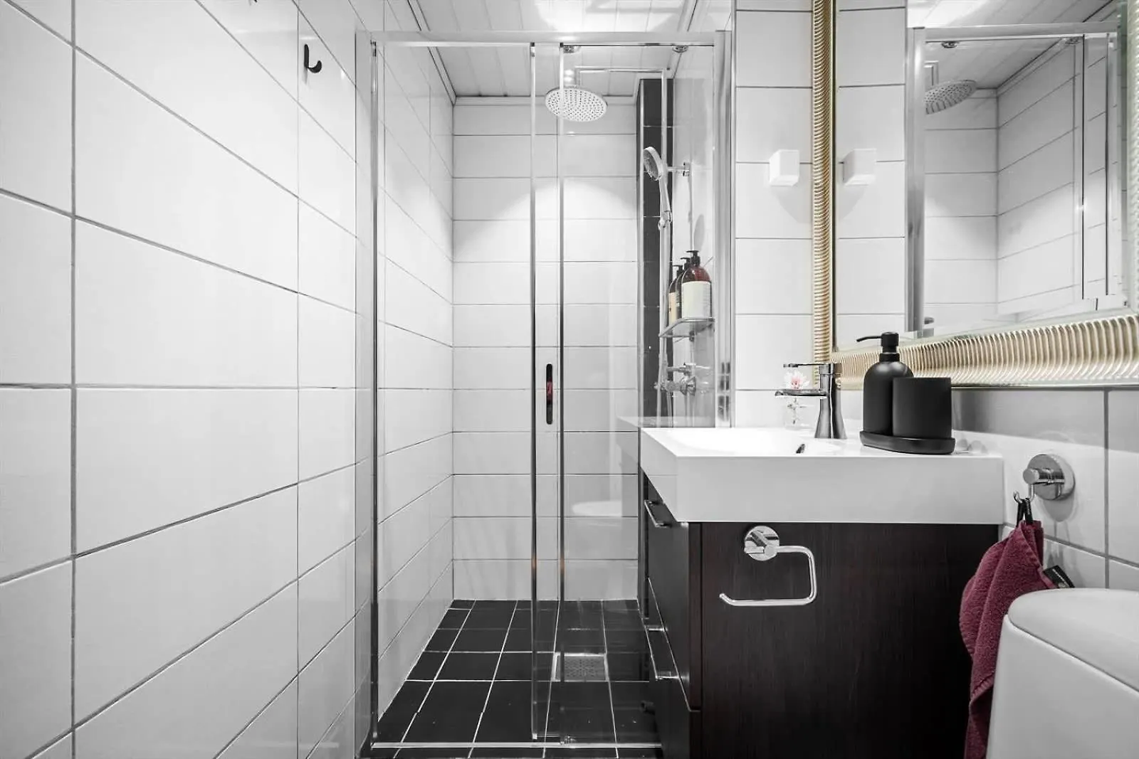 Dinbnb Apartments L 250M From Citycenter L Fireplace L Sleeps 6 L 24I7 Check In Bergen 0*,
